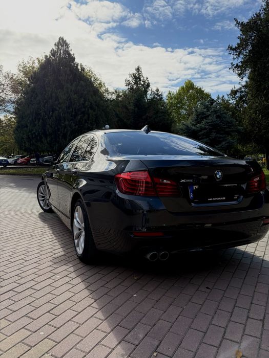 BMW seria 5 520D X-drive Luxury Line