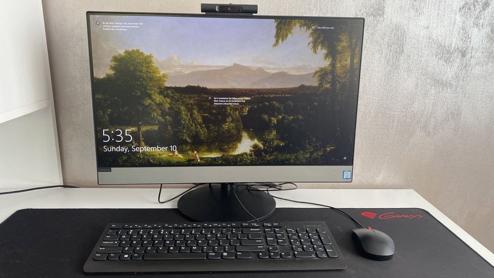 Sistem AIO All-in-One Lenovo V530 / Intel i5-9400T 3.40GHz