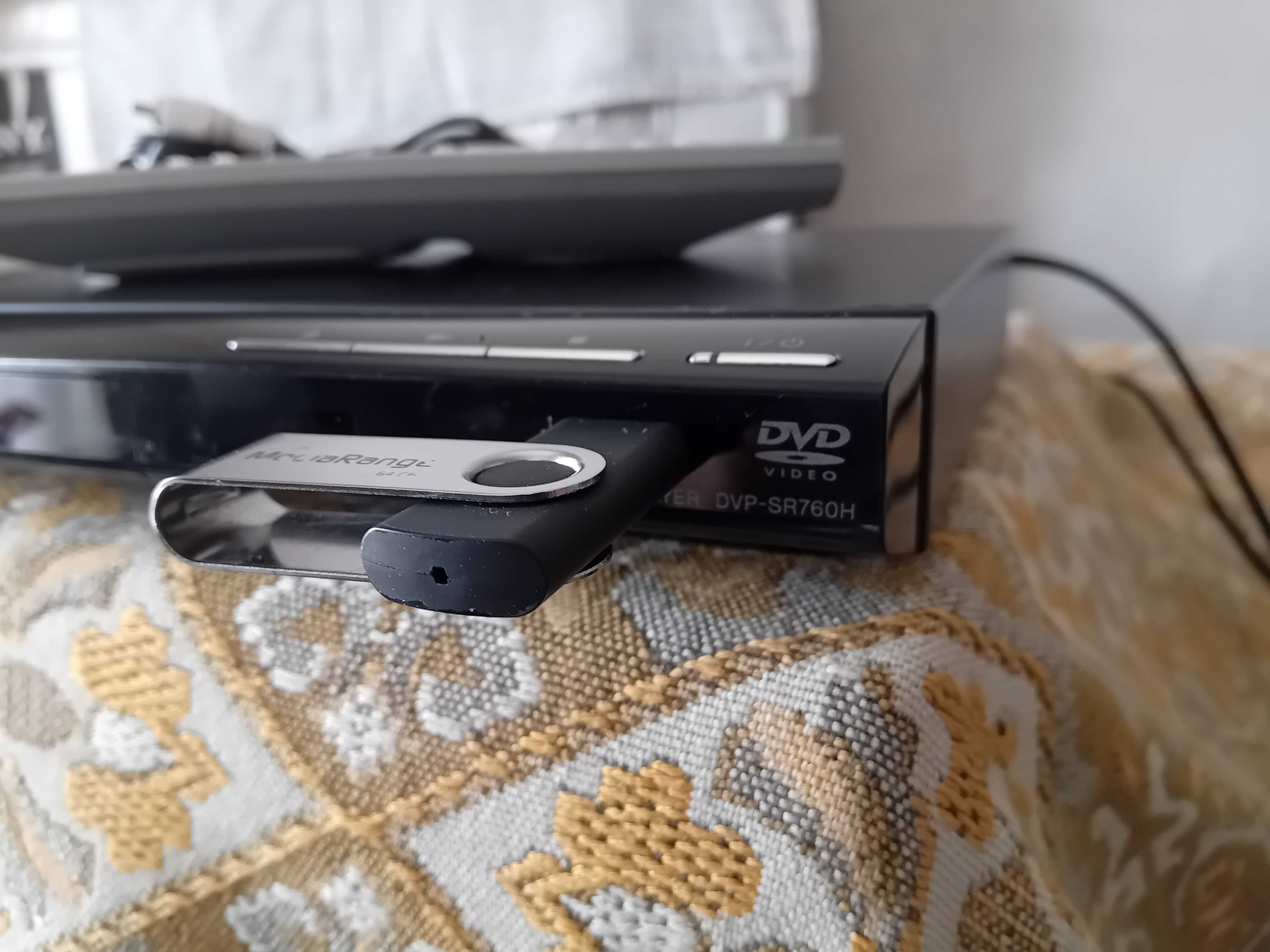 Отлично DVD-USB Sony.