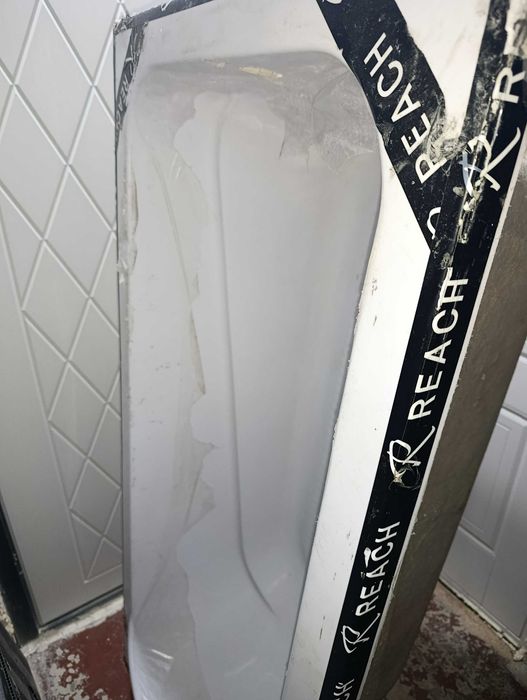 Ванная с экраном 1500×700