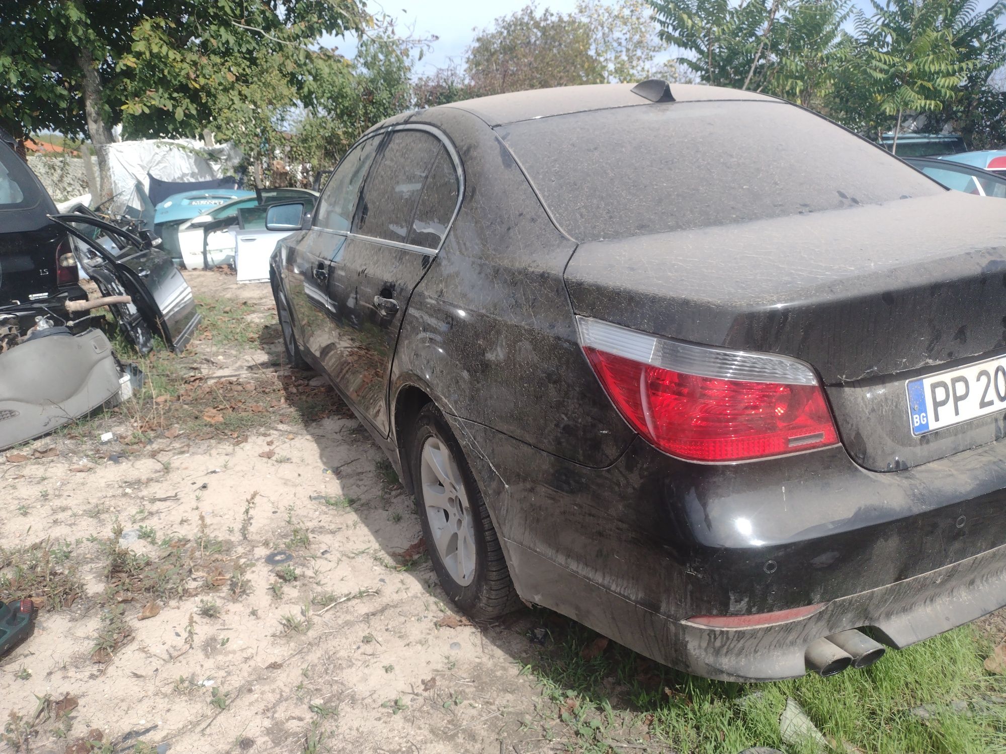 Bmw e60 320 бензин ръчка шест скорости на части