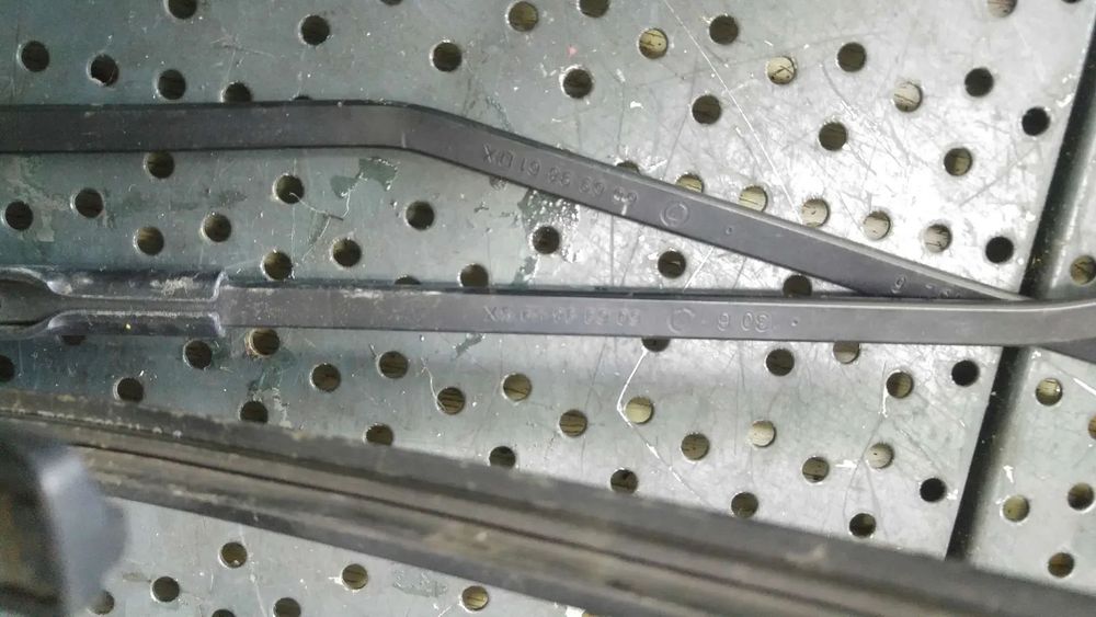 Set brate stergator alfa romeo 159 939 60699859sx 60699861dx
