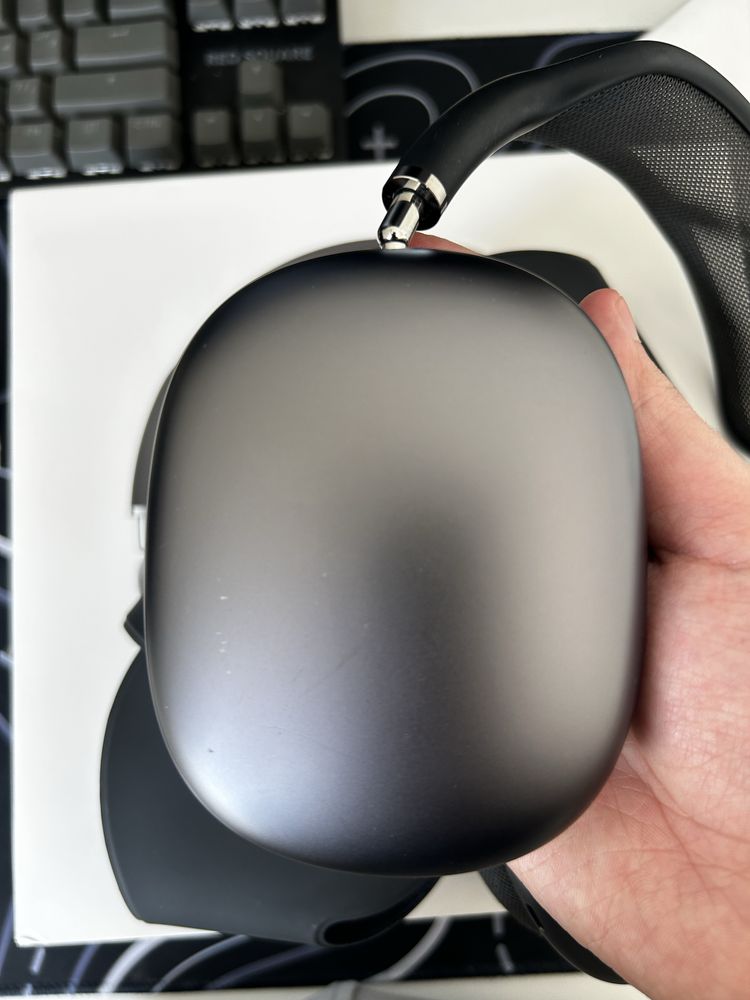 Airpods Max Space Gray