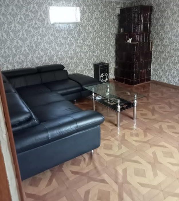 vand coltar de piele