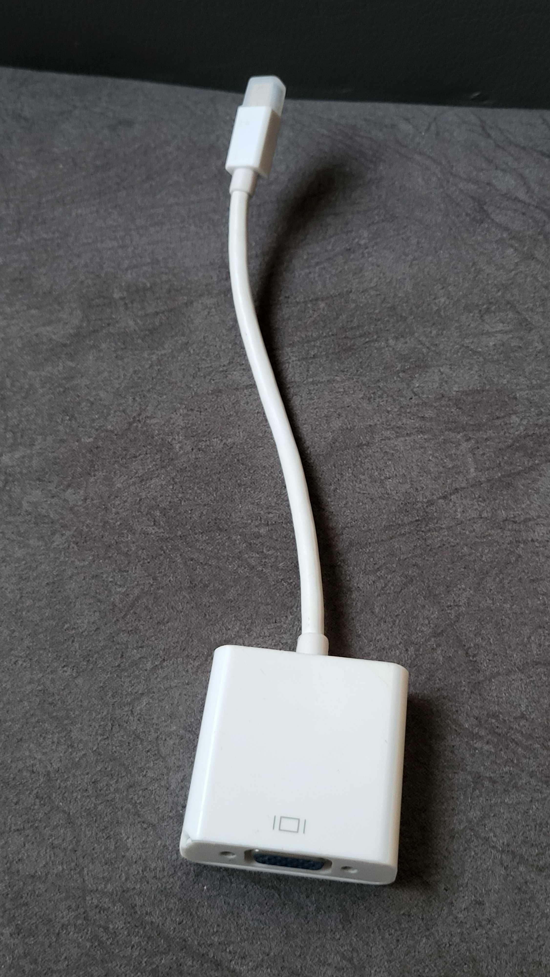 Mini DisplayPort D-Sub (VGA), adaptor