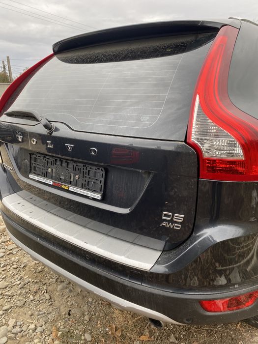 Injectoare Volvo XC60 2.4 d  biturbo 2012