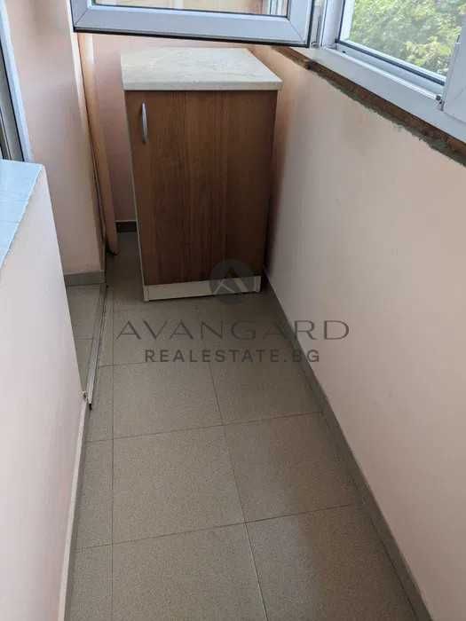Продава се Четиристаен апартамент в Пловдив, Кючук Париж - 100 кв.м за 1970 €/кв.м - Снимка #7