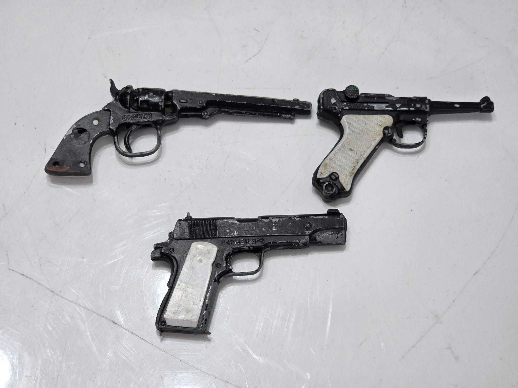 Lot vintage de 3 pistoale in miniatura
