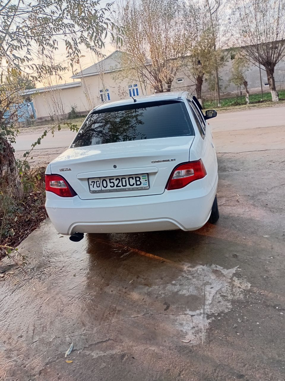 Nexia 2 sonc sotiladi