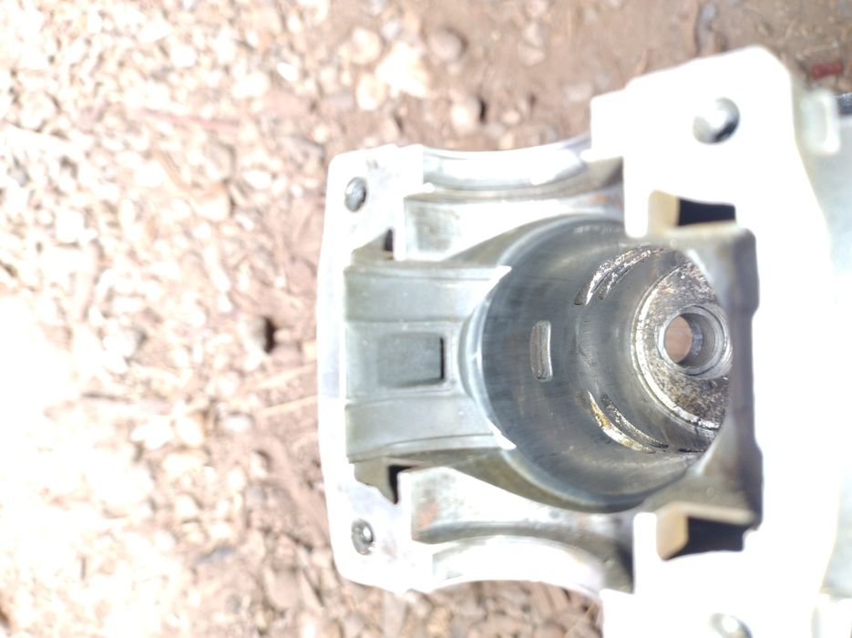 Cilindru și piston Stihl 211 originale