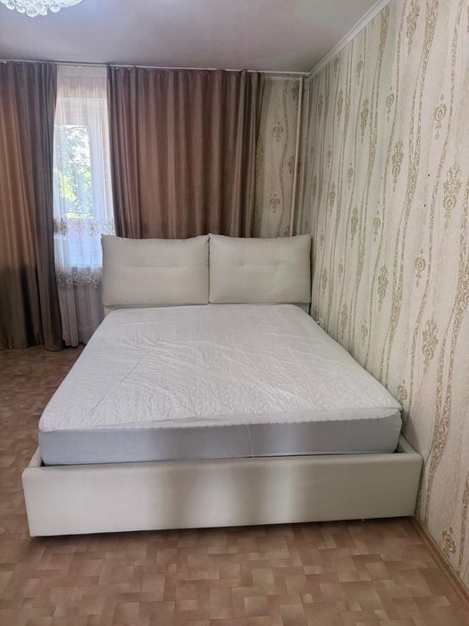 Продам кровать с механическим подъемом