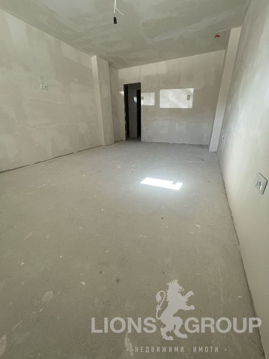 Продава се Тристаен апартамент в Варна, Възраждане 2 - 111 кв.м за 856 €/кв.м - Снимка #9