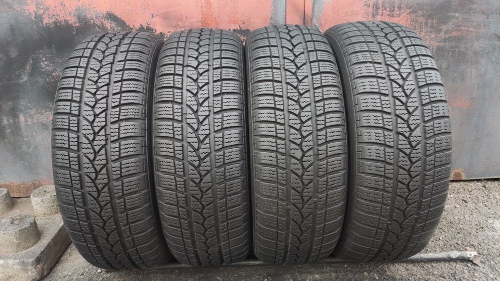 4бр. зимни гуми 185/60/15 Kormoran/Tigar 
dot21
6.6/6.9мм грайфер 
Доб