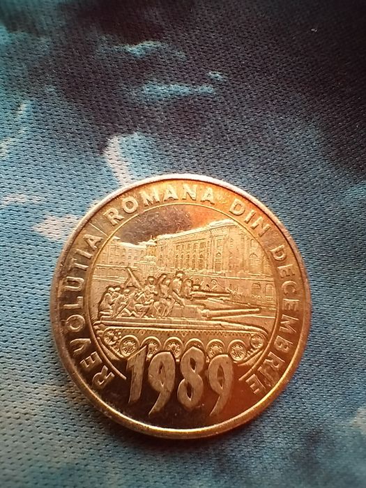 Vând moneda revoluție 1989