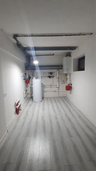 Продается Коттедж 1.6соток 8хона, Киа автосалон, Сергели Тумани