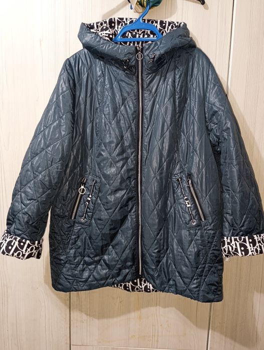 Куртка на весну-осень. Размер 58-60.