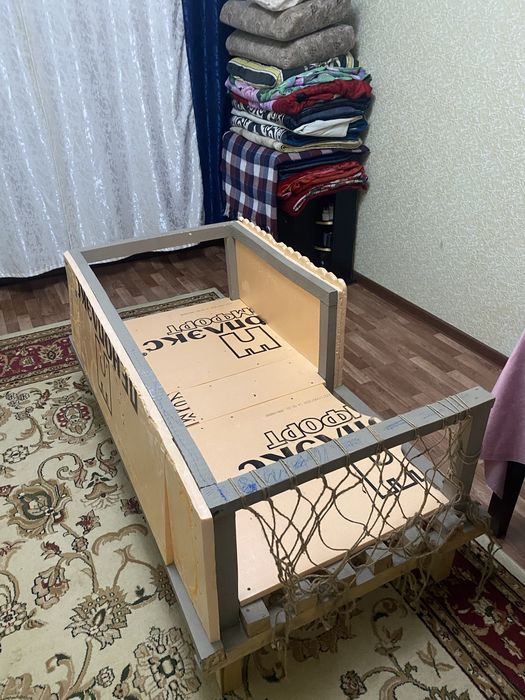 Детская кровать б\у