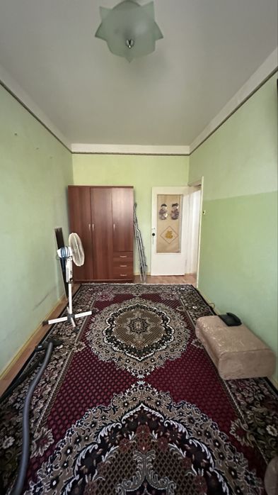 Продаётся квартира 2/3/5 Максим Горький метро БИЙ Художников 2 хонали