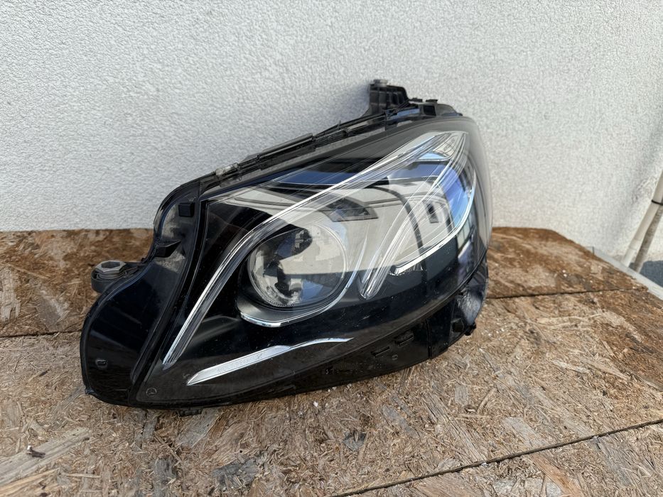 Far stanga Mercedes E Class W213 Full LED MultiBeam Original Europa