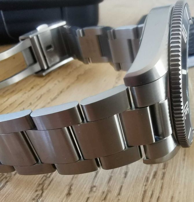 Seestern automatic titanium V2 200m diver - Tudor Pelagos 39mm