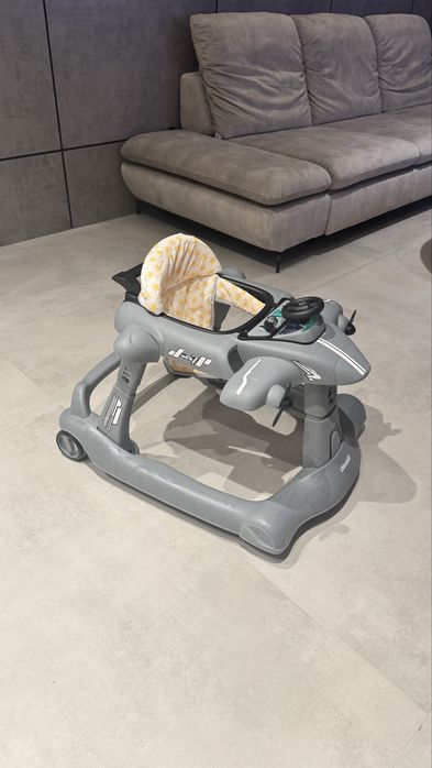 Децка проходилка chipolino