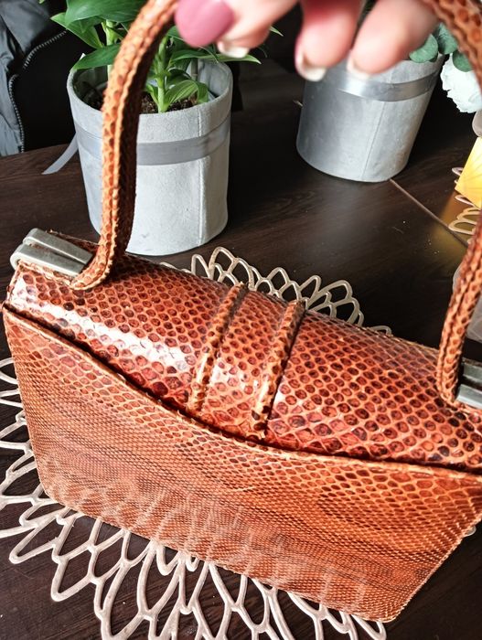 Geantă damă  din piele naturală de șarpe