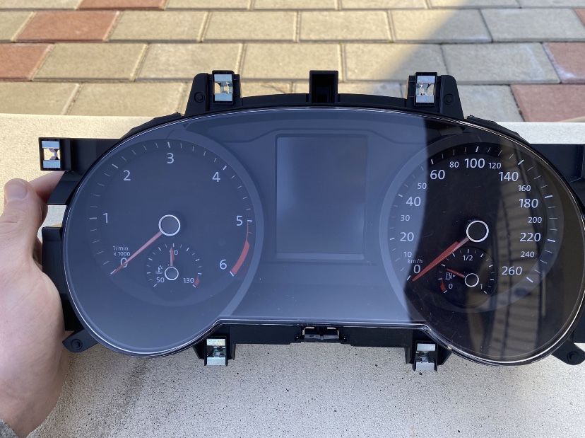 Ceasuri de bord VW passat B8