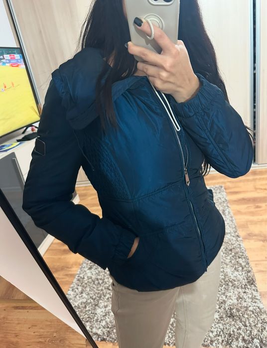 Geaca Armani marimea S