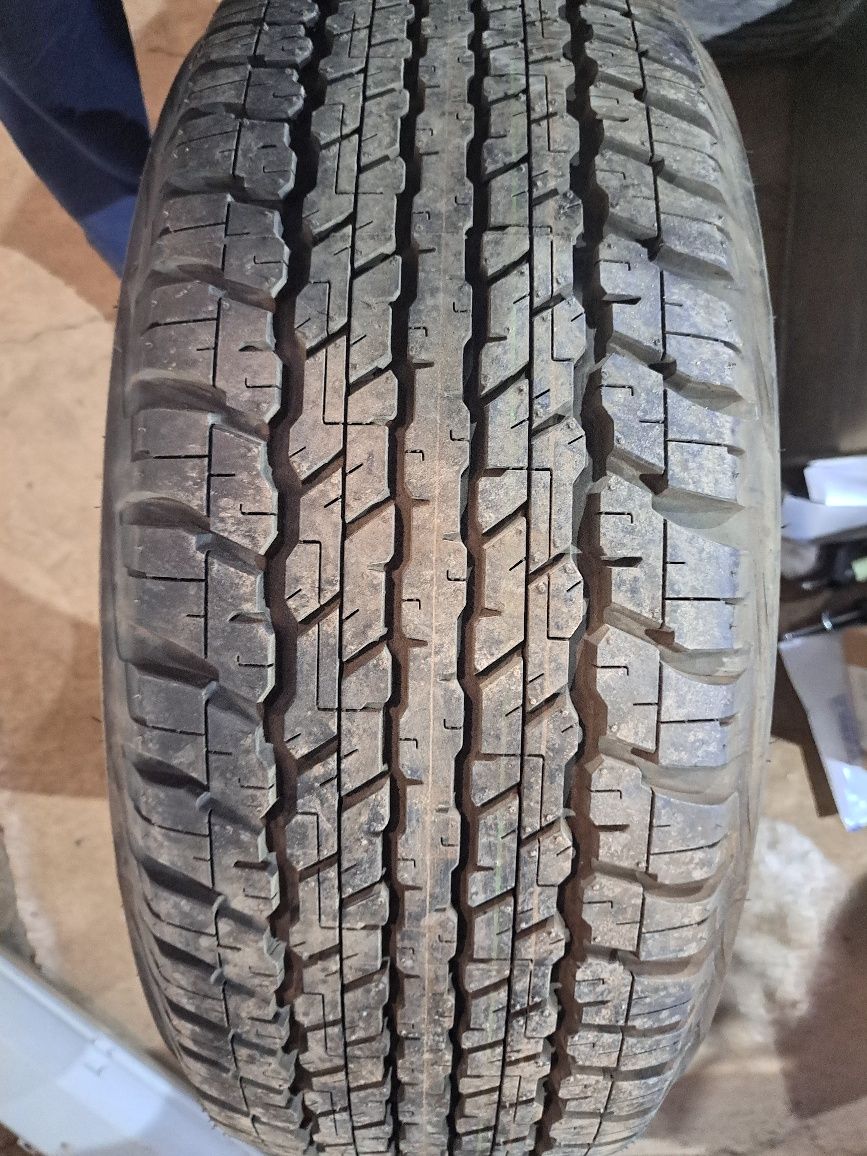 Продам колеса.дунлоп 265/60 r18