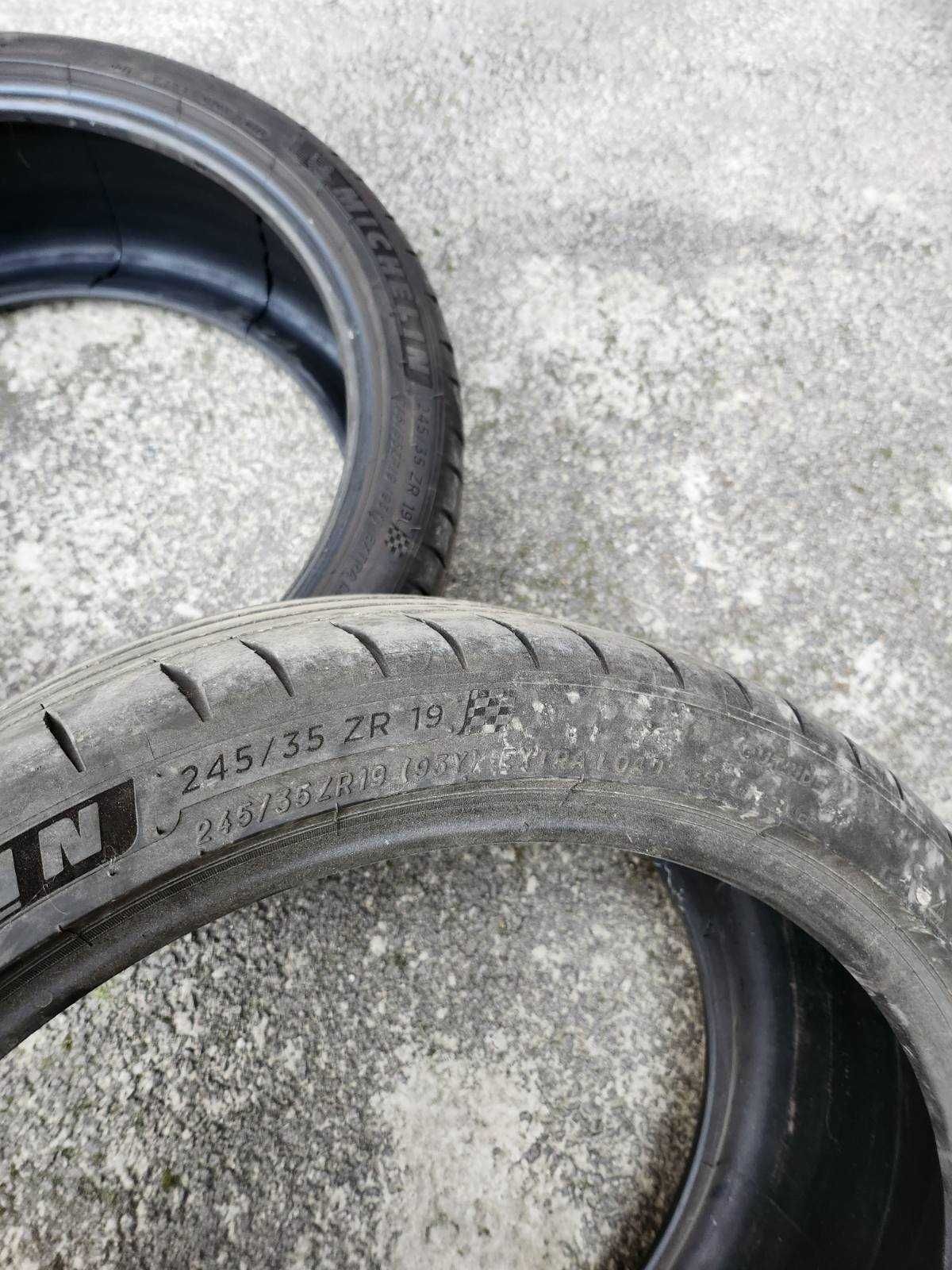 Гуми Michelin 245 35 19 2 броя