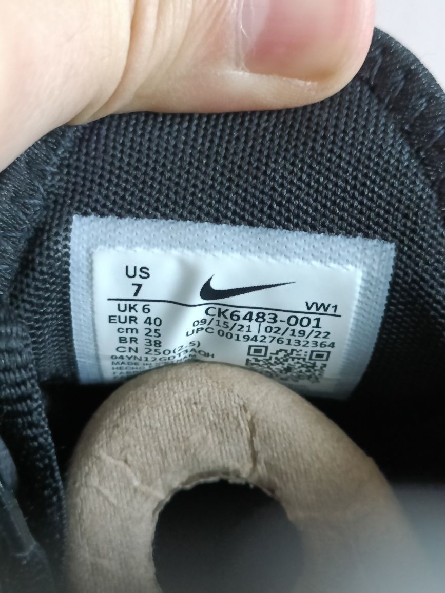 Nike Air Max 270 номер 40