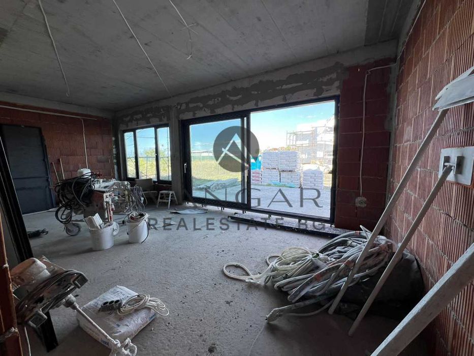 Продава се Къща в с. Бенковски, Област Пловдив - 205 кв.м за 1400 €/кв.м - Снимка #2