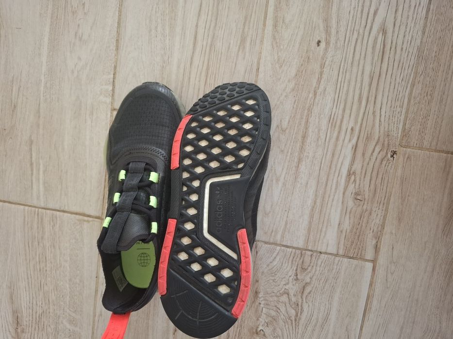 Vând Adidași Adidas