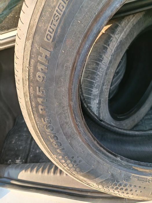 KUMHO 195/65/R15  4 штук Б/у.