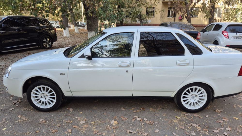 Продается лада приора 2