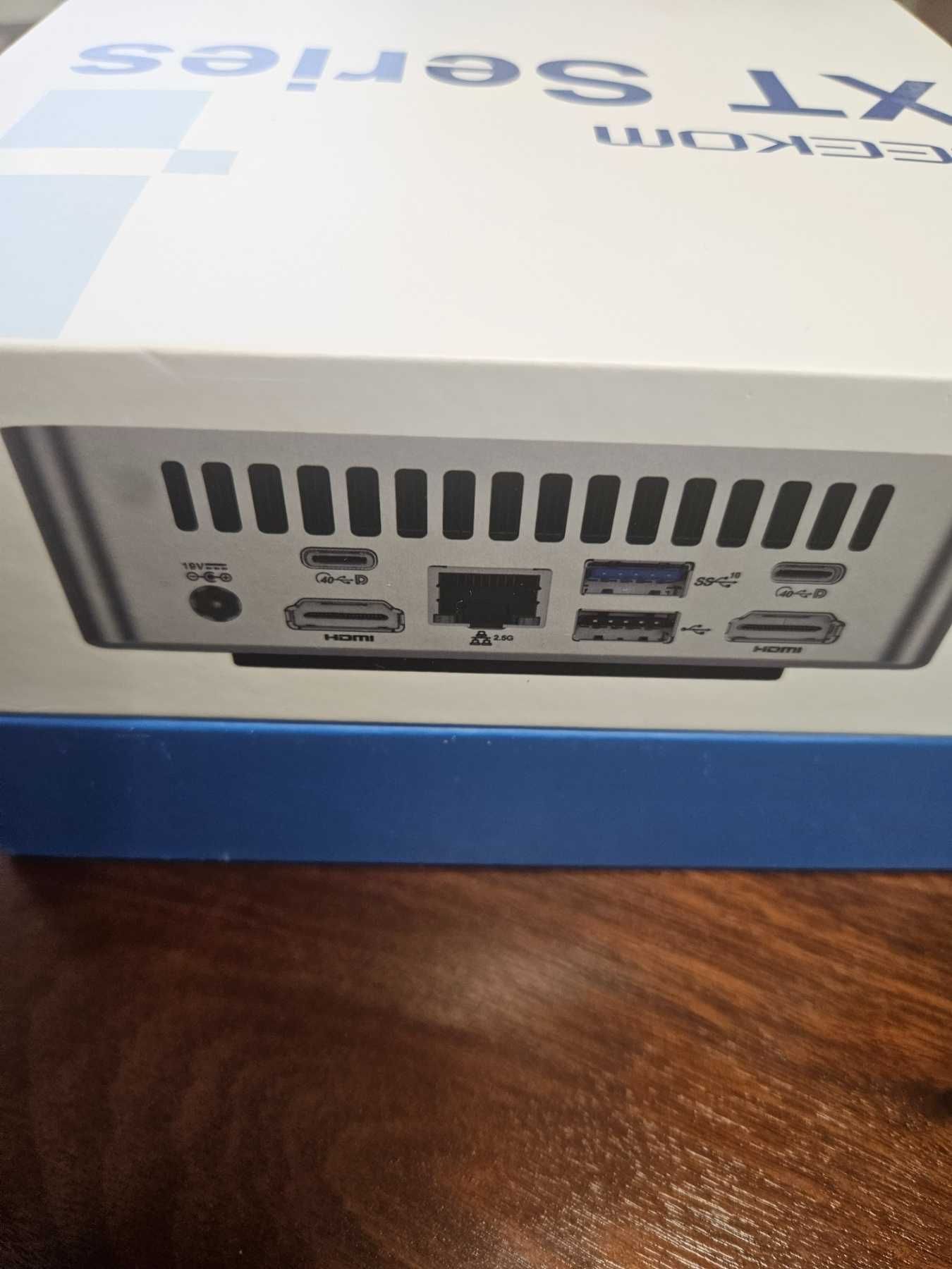 GEEKOM XT12 Pro, Intel i9-12900H, 32GB DDR4, NVME 1TB, Windows 11 Pro