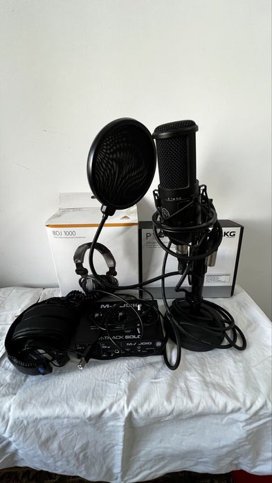 Микрофон AKG P120. Конденсаторный микрофон