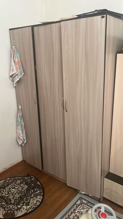 Шкаф для дома в хорошом состоянии