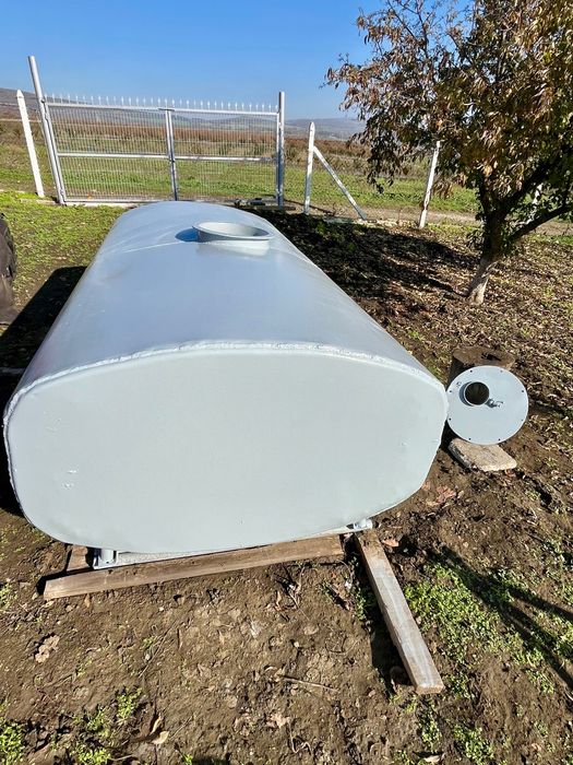 Метална цистерна