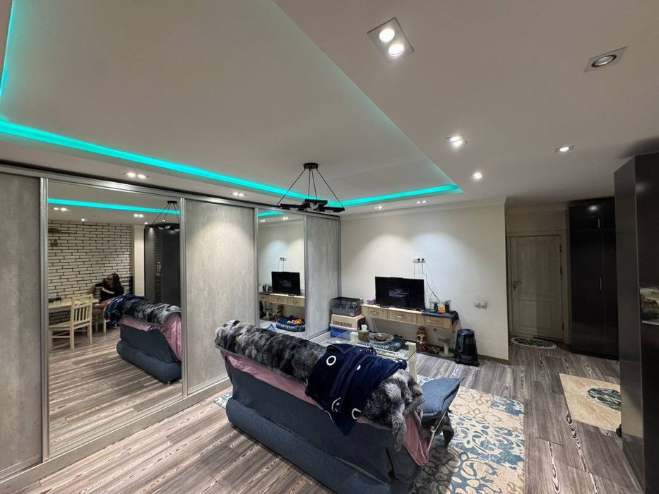 Дархан 3/3/4 ориентир Дархан Авеню, 77 серия, кирпич, цена 110 000 уе