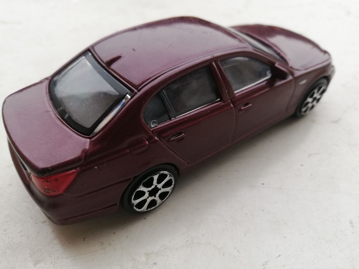 Macheta E60 seria 5 BMW 545i scara 1:43