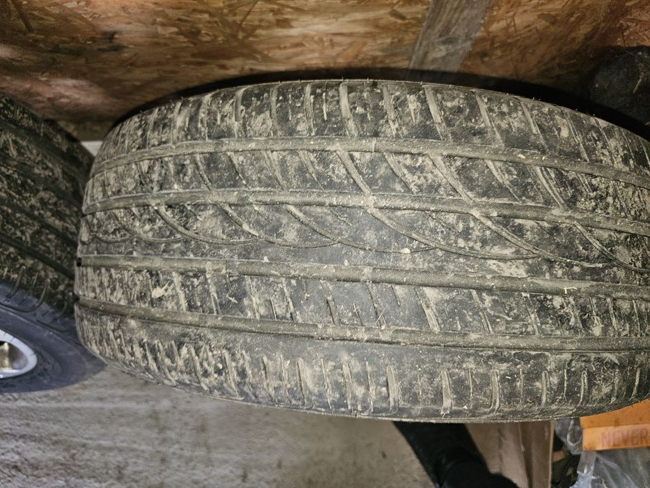 De vanzare jante + anvelope vara