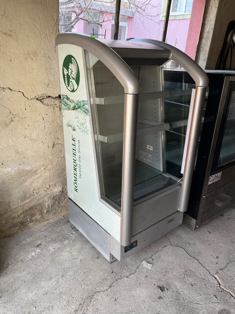 Отворена хладилна ветрина