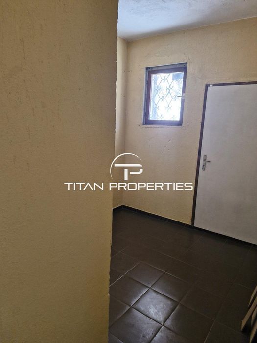 Продава се Магазин в Пловдив, Кършияка - 80 кв.м за 1400 €/кв.м - Снимка #4