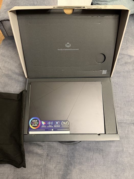 Laptop ASUS Zenbook UM3406HA, 16Gb RAM DDR5, SSD 1TB