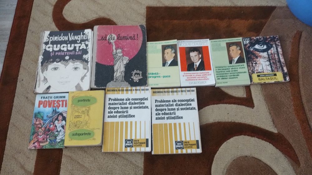 Carti vechi cu Nicolae Ceausescu