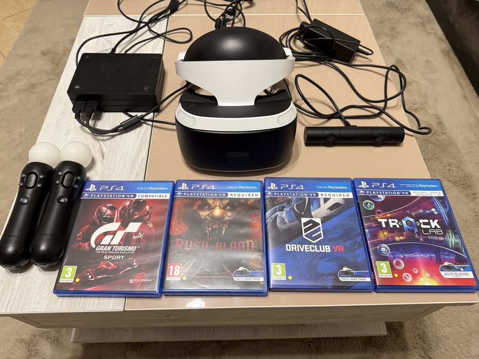 Set VR pentru PS4 + adaptor pentru PS5 + jocuri