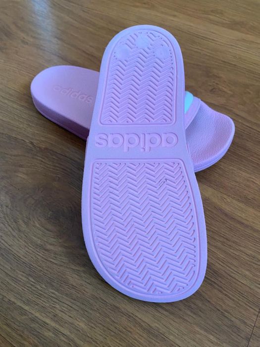 Slapi Adidas marimea 33