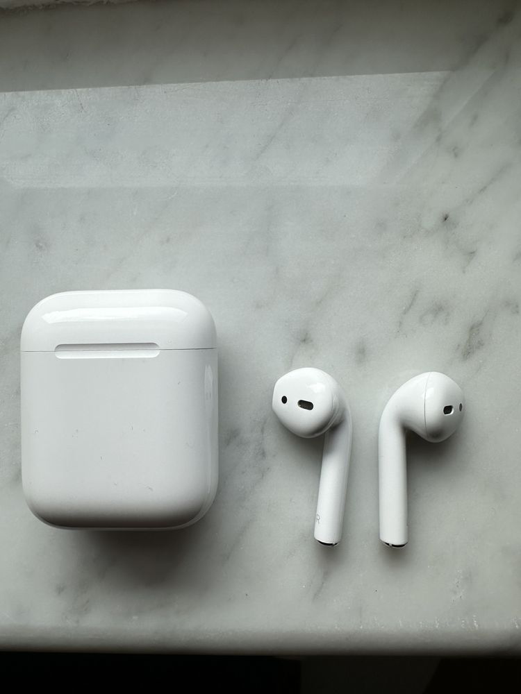 AirPods 2 Apple - Bluetooth