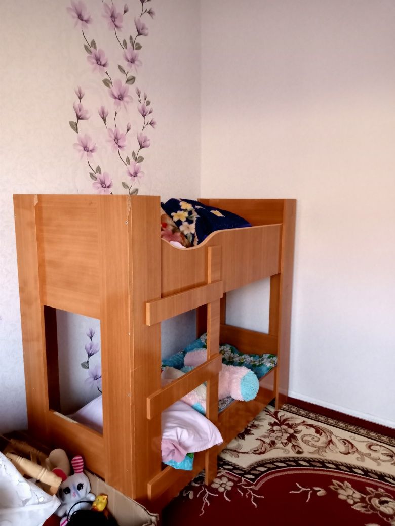 Детский деревянное кровать